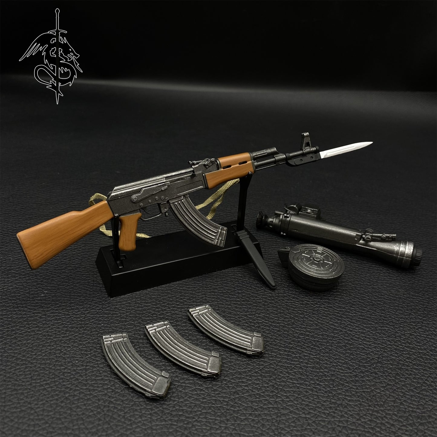 One-Sixth AK-47 Replica Small Avtomat Kalashnikova Rifle Professional