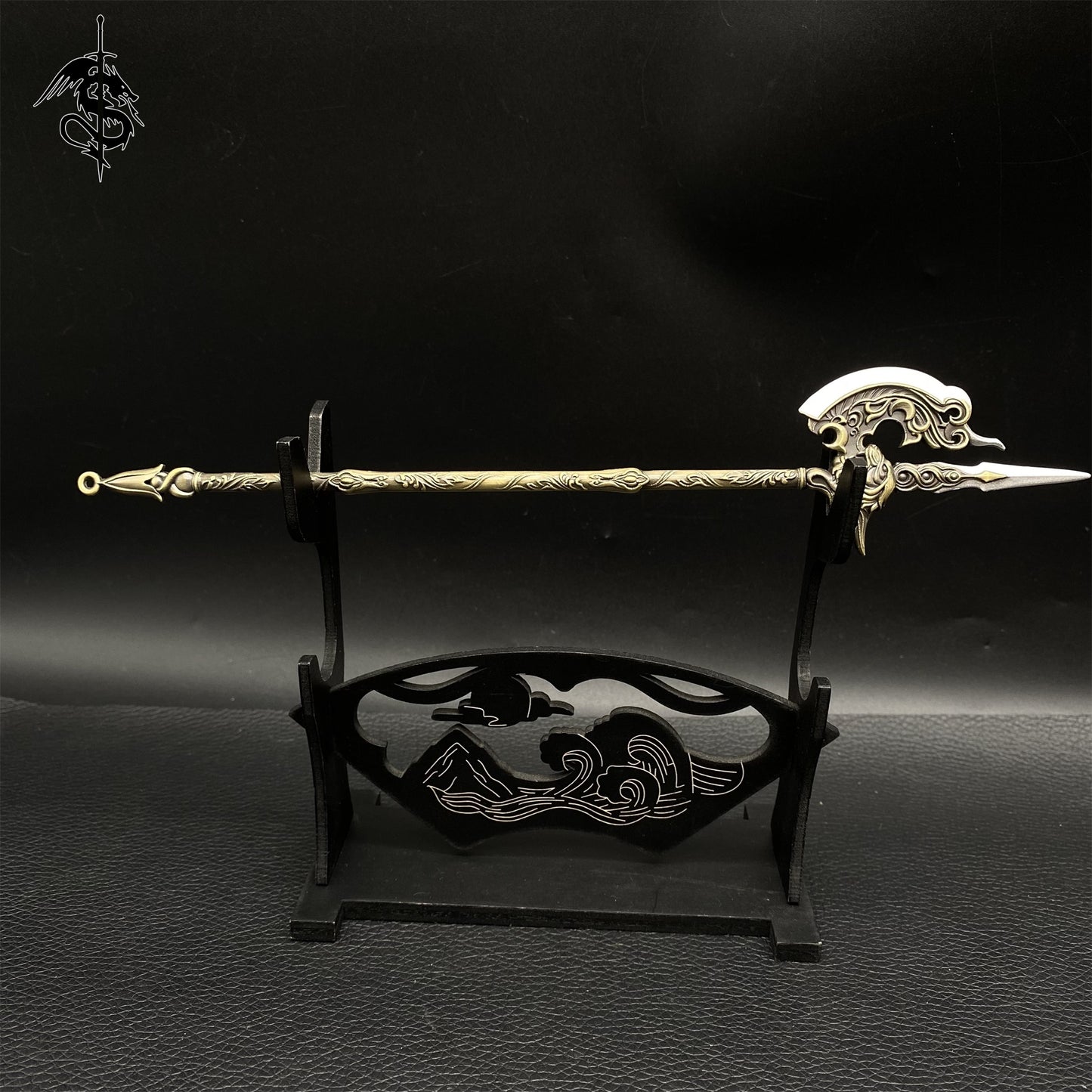 Ancient Chinese Cold Weapon Battle-axe Metal Replica