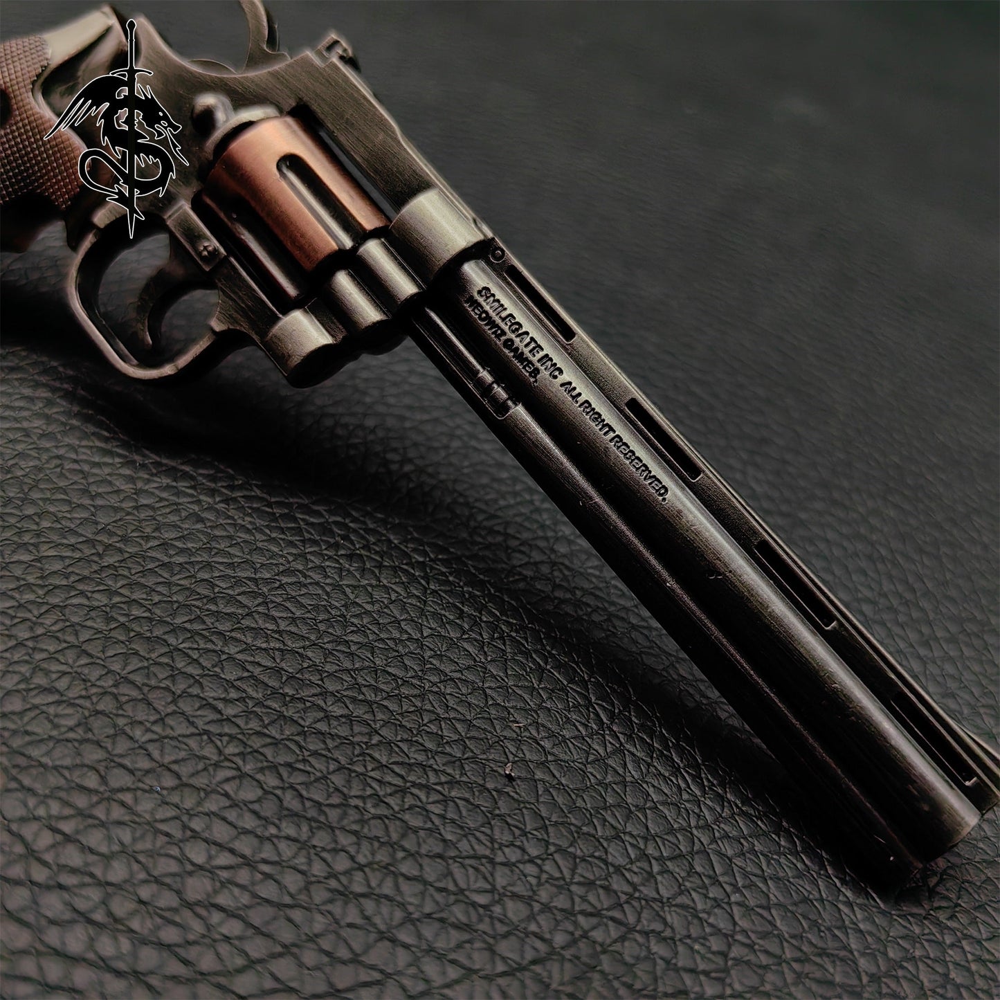 World Famous Tiny Gun Bison Revolver Metal Replica