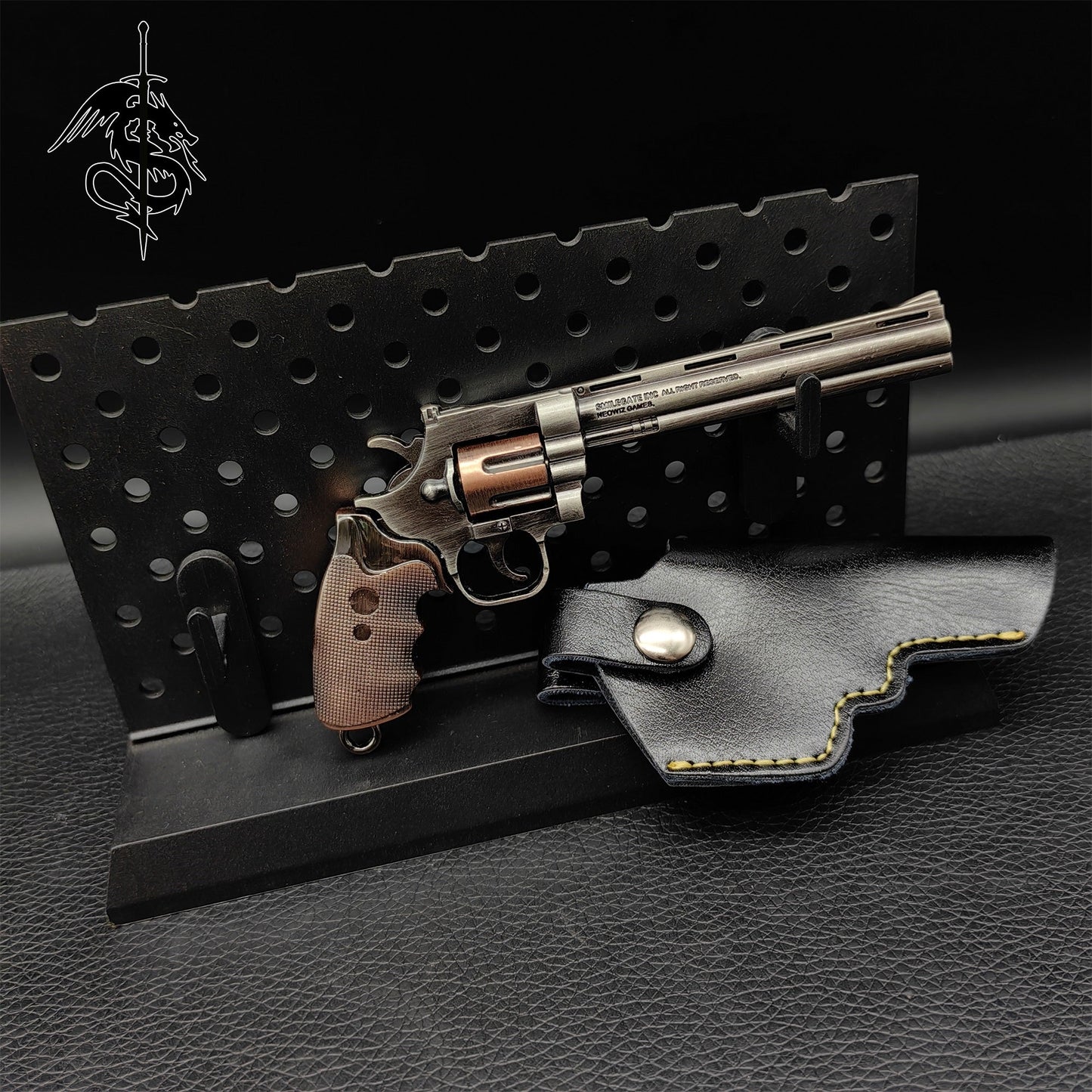 World Famous Tiny Gun Bison Revolver Metal Replica