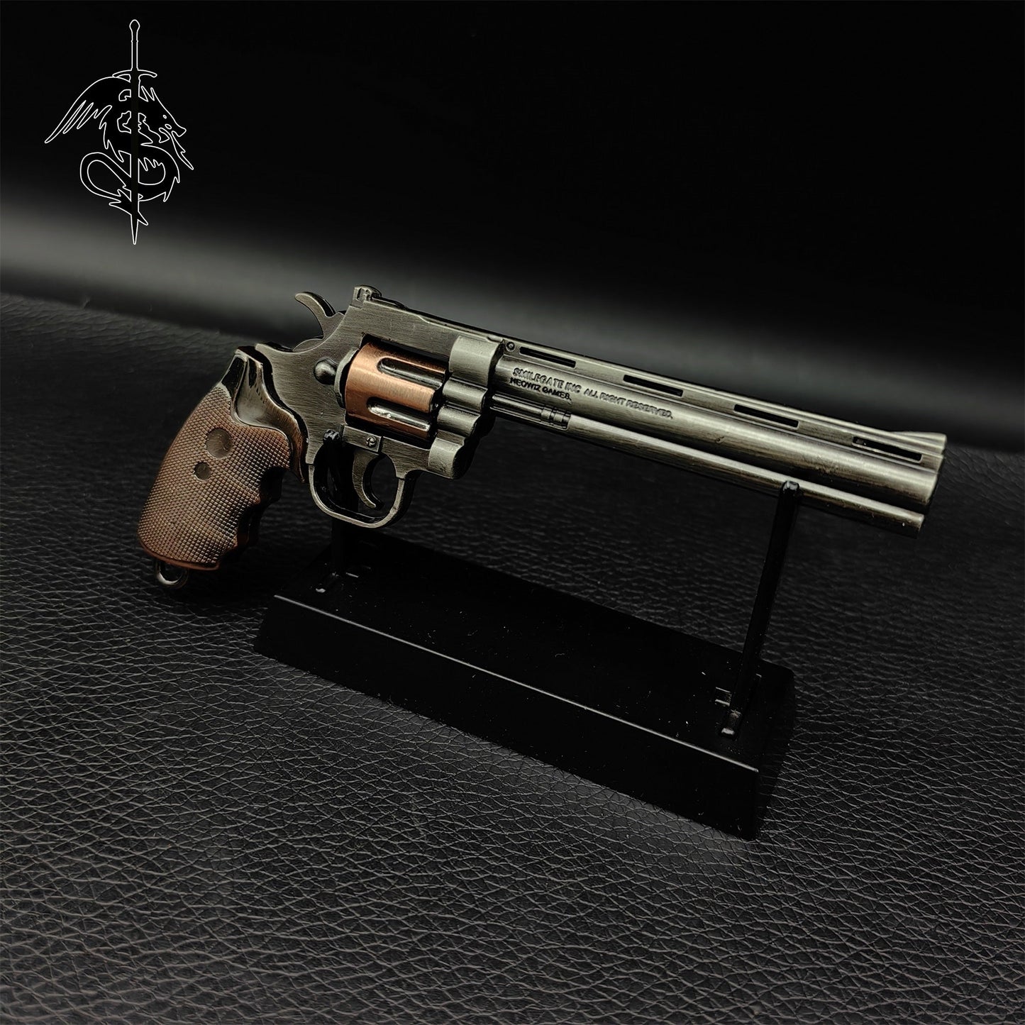 World Famous Tiny Gun Bison Revolver Metal Replica