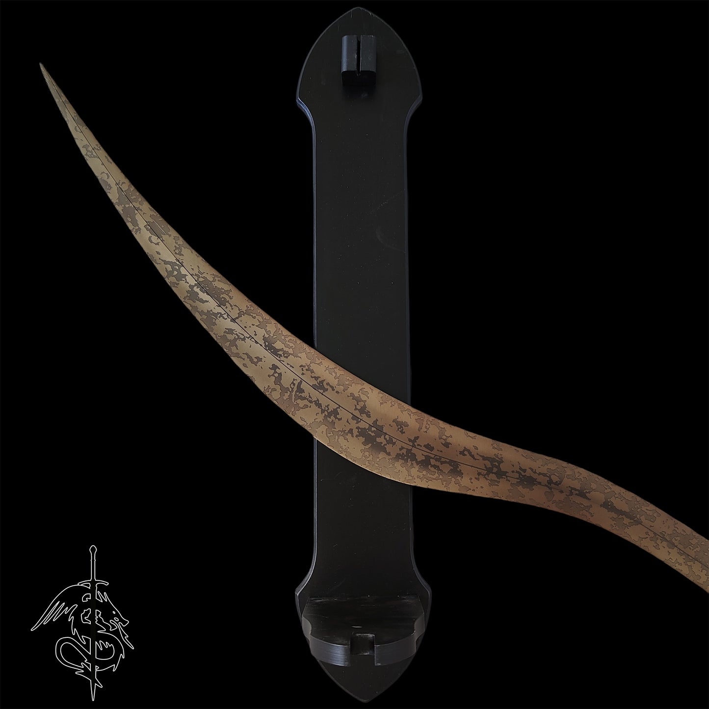 Steel Bloodhound's Fang Curved Greatsword Life-size Prop