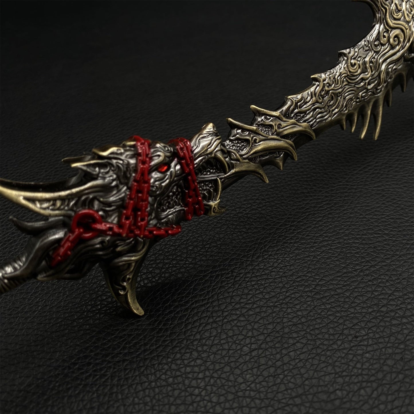 Metal Broad Wolf Lord Sword Metal Craft Weapon Replica