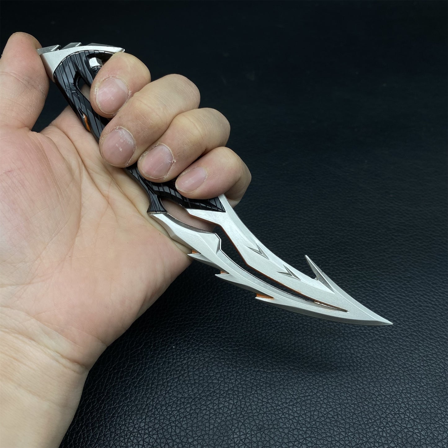 Val Byteshift Knife Metal Mini Replica
