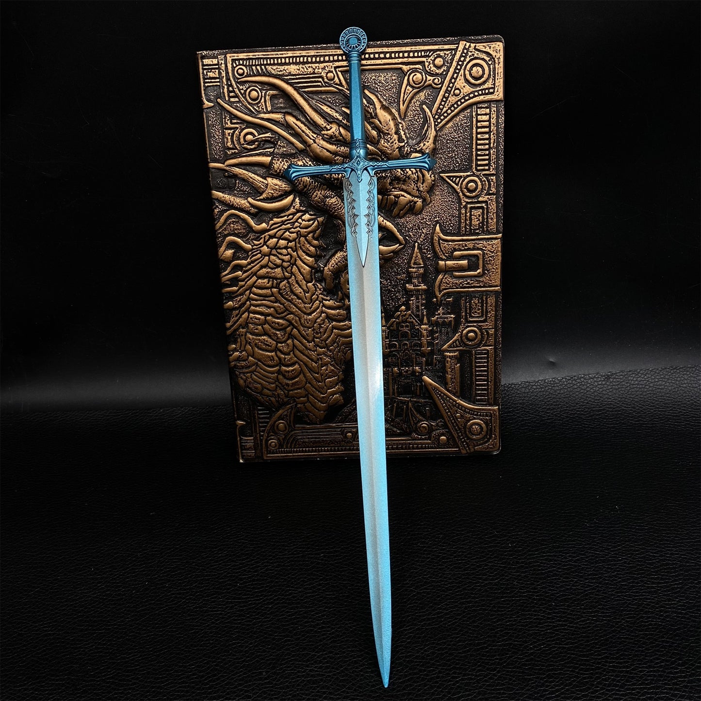 Carian Knight's GreatSword Metal Miniature
