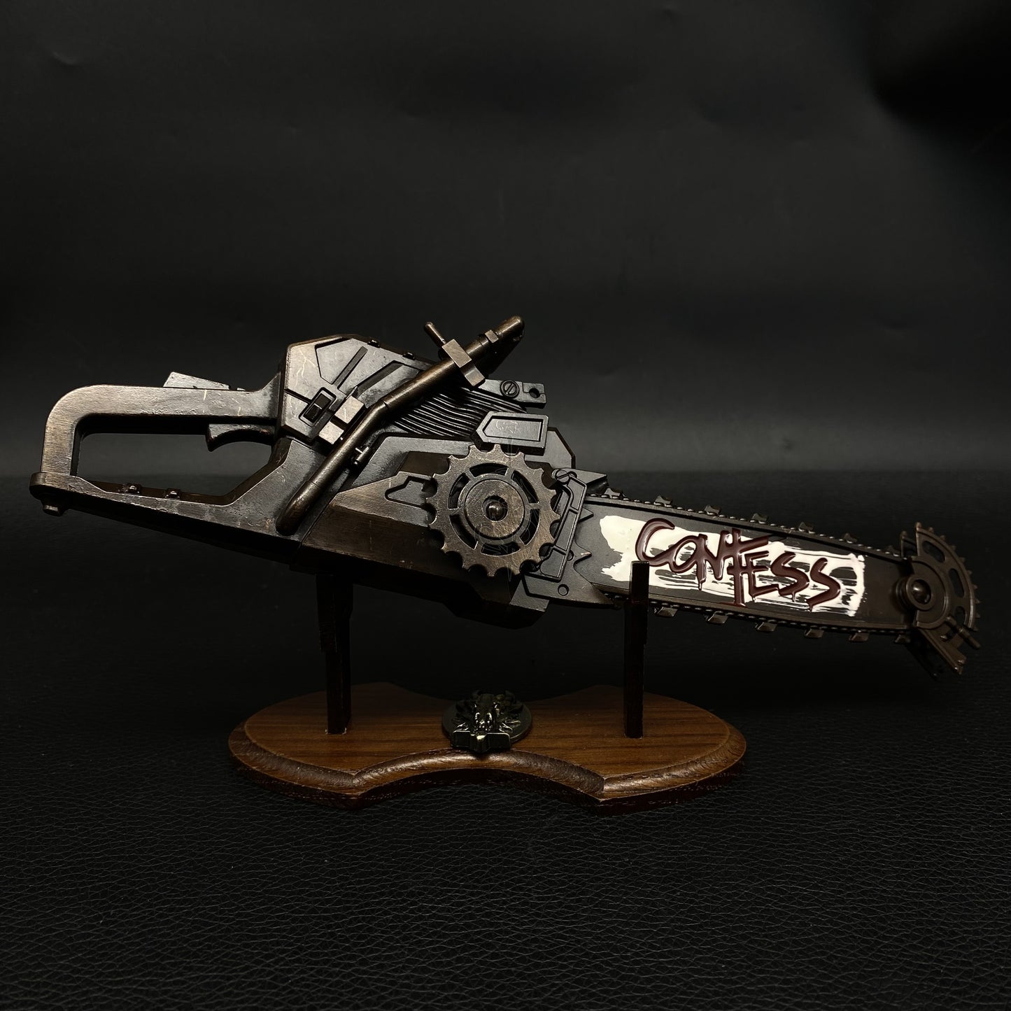 DF Game Two Handed Chainsaw Weapon Metal Replica