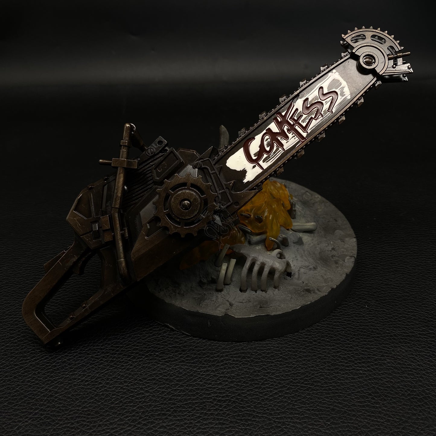 DF Game Two Handed Chainsaw Weapon Metal Replica