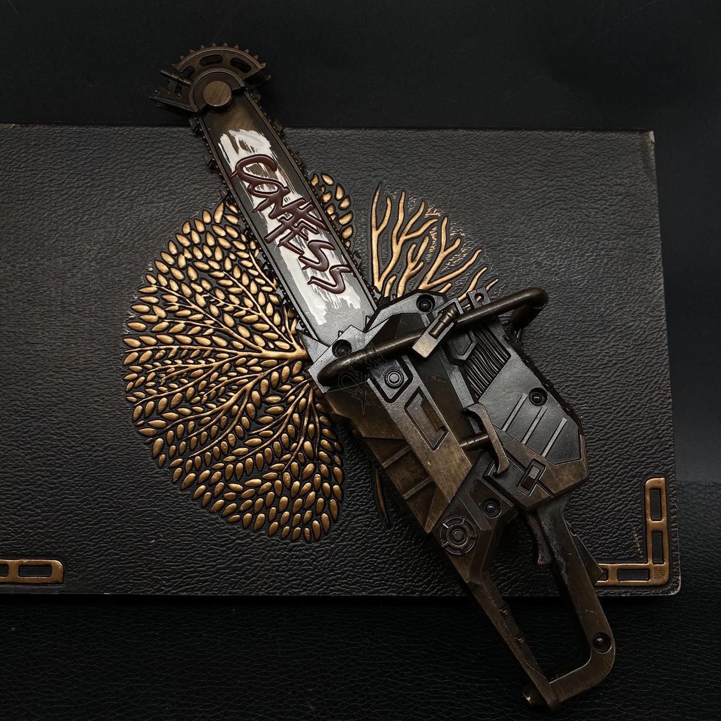 DF Game Two Handed Chainsaw Weapon Metal Replica