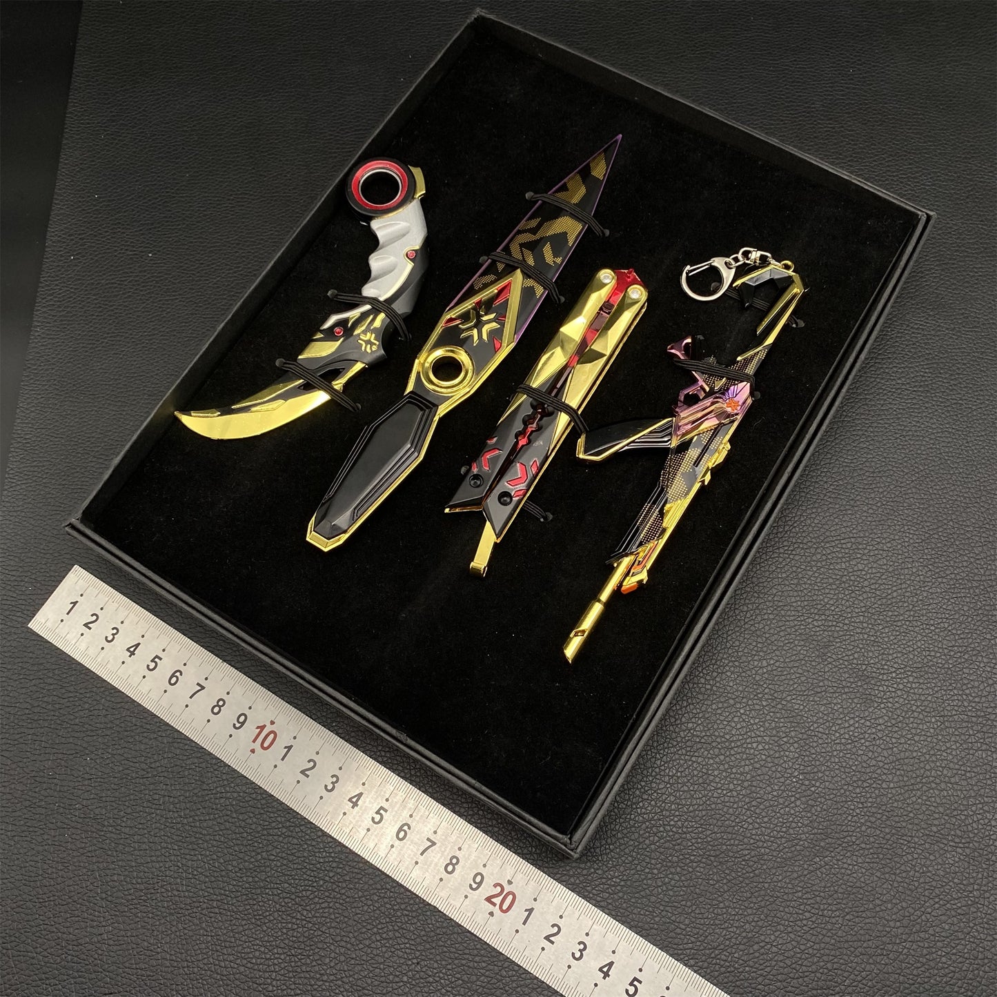 Champions Skin Gift Box Metal Replica Cool 4 In 1 Gift Box