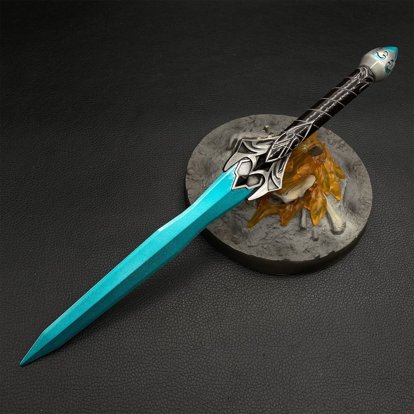 1/3 Chillrend Sword Metal Replica