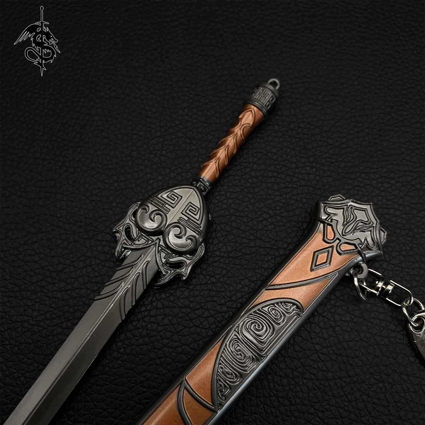 The Legend of Qin Weapon Metal Cicada Sword