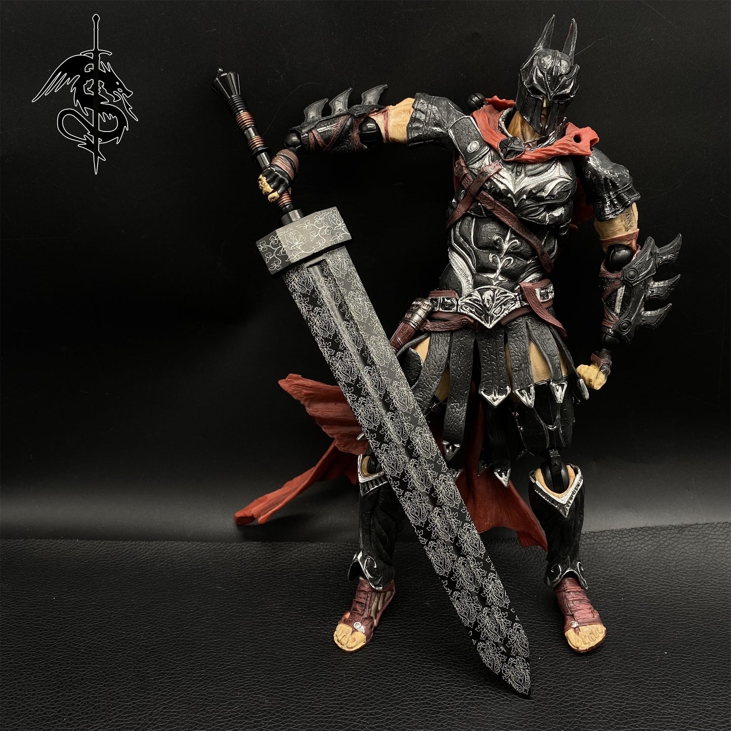 ER Black Classical Greatsword 11.8'' Metal Replica
