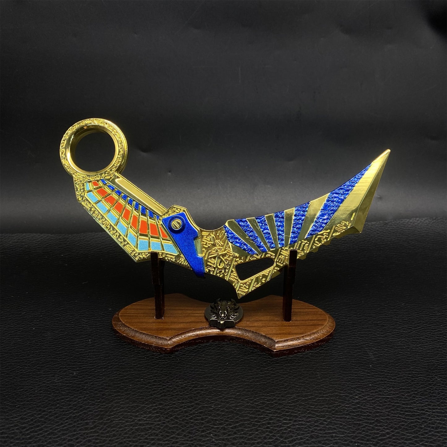 Hot Game Claws Of Vast Sky Metal Mini Replica