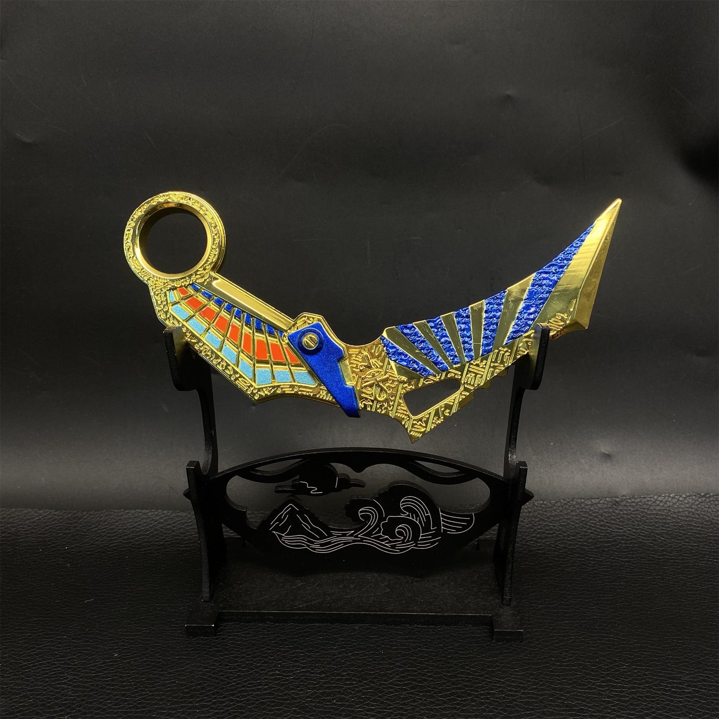 Hot Game Claws Of Vast Sky Metal Mini Replica