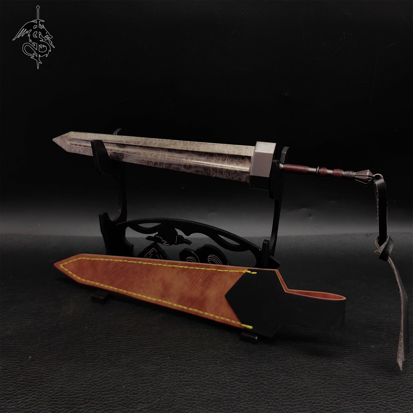 Soul Game Classical Greatsword Small Metal Replica With Damascus Pattern
