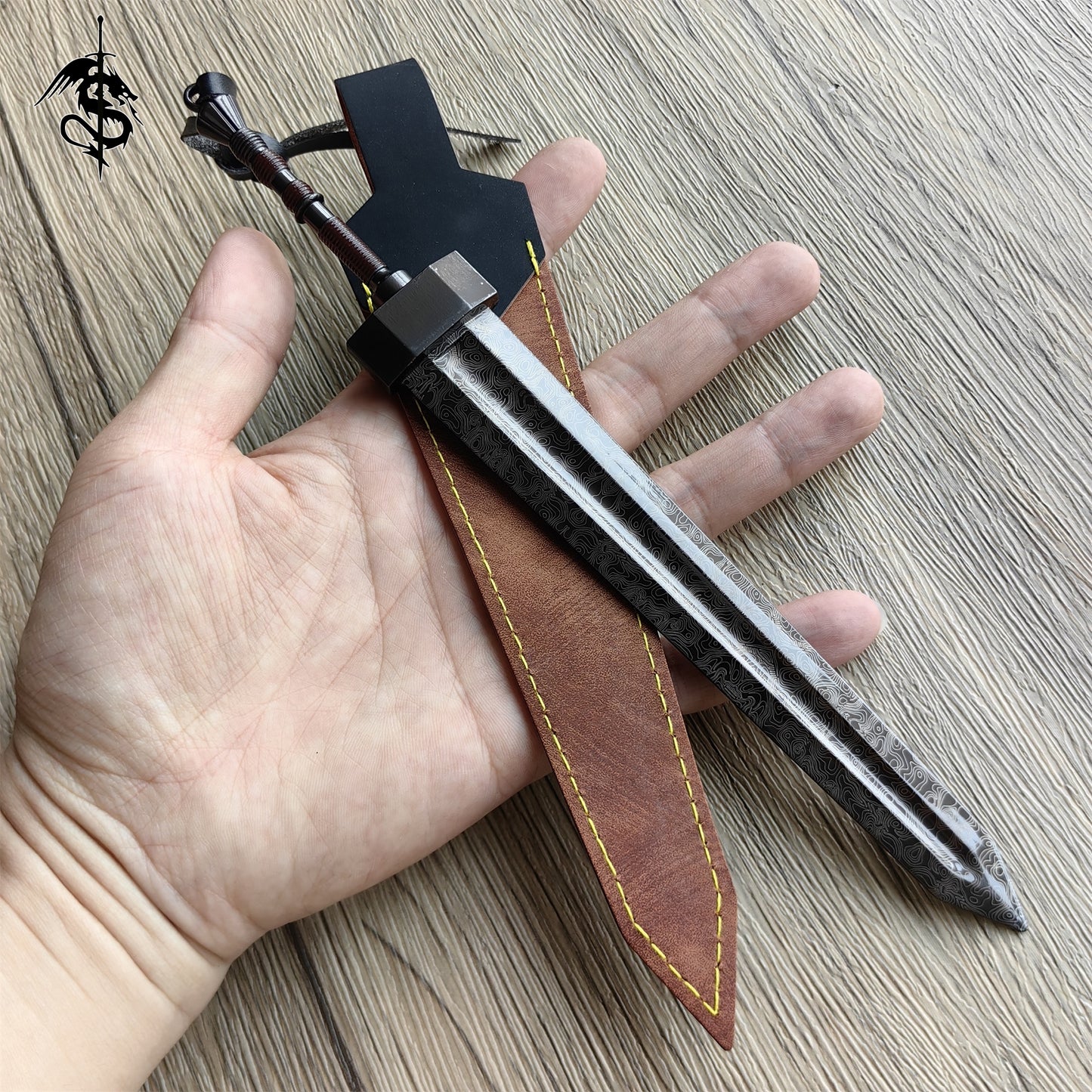 Soul Game Classical Greatsword Small Metal Replica With Damascus Pattern