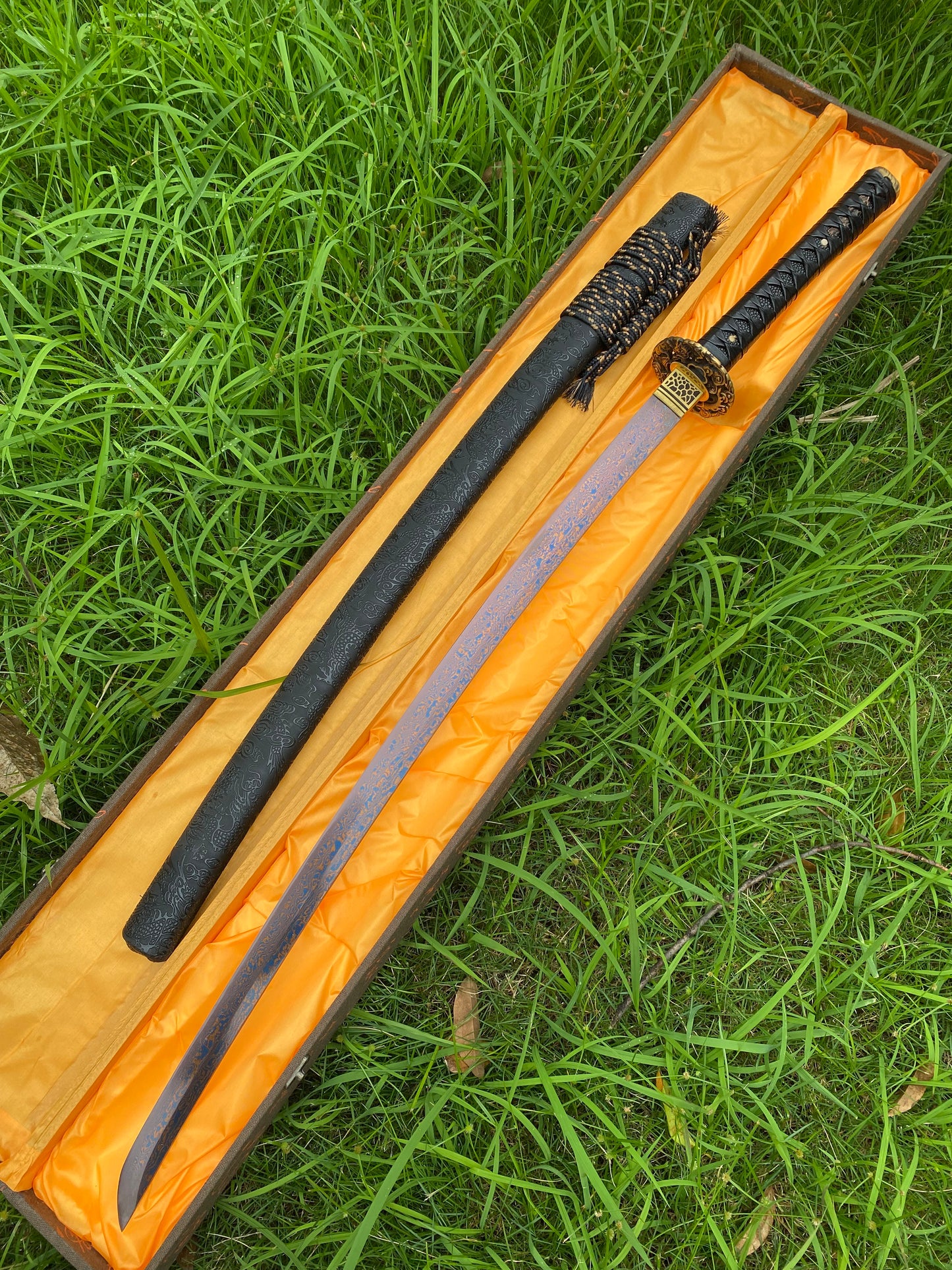 Japanese Katana- Black Shadow Serpent