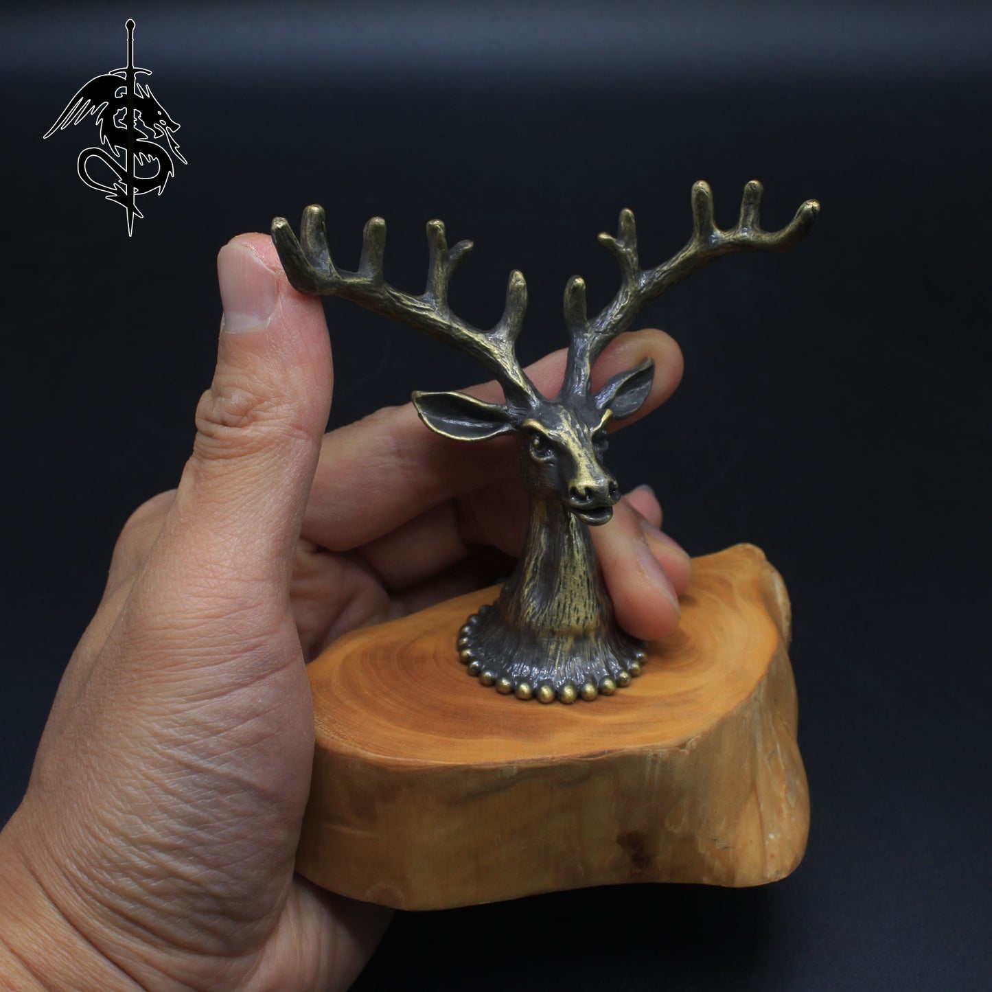 Metal Deer Head Miniature Display Stand