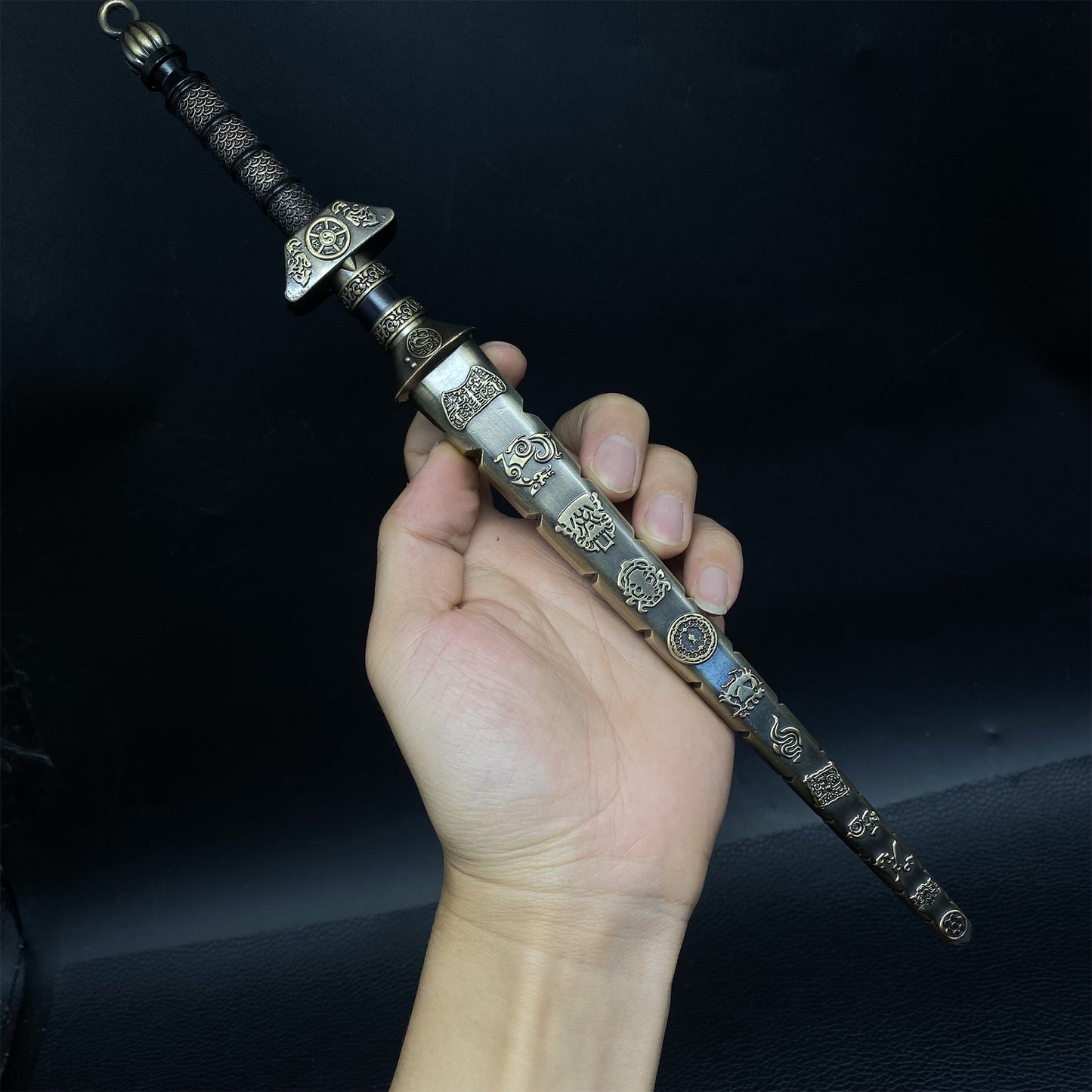Cold Weapon Demon-Subduing Breaker Metal Mini Replica