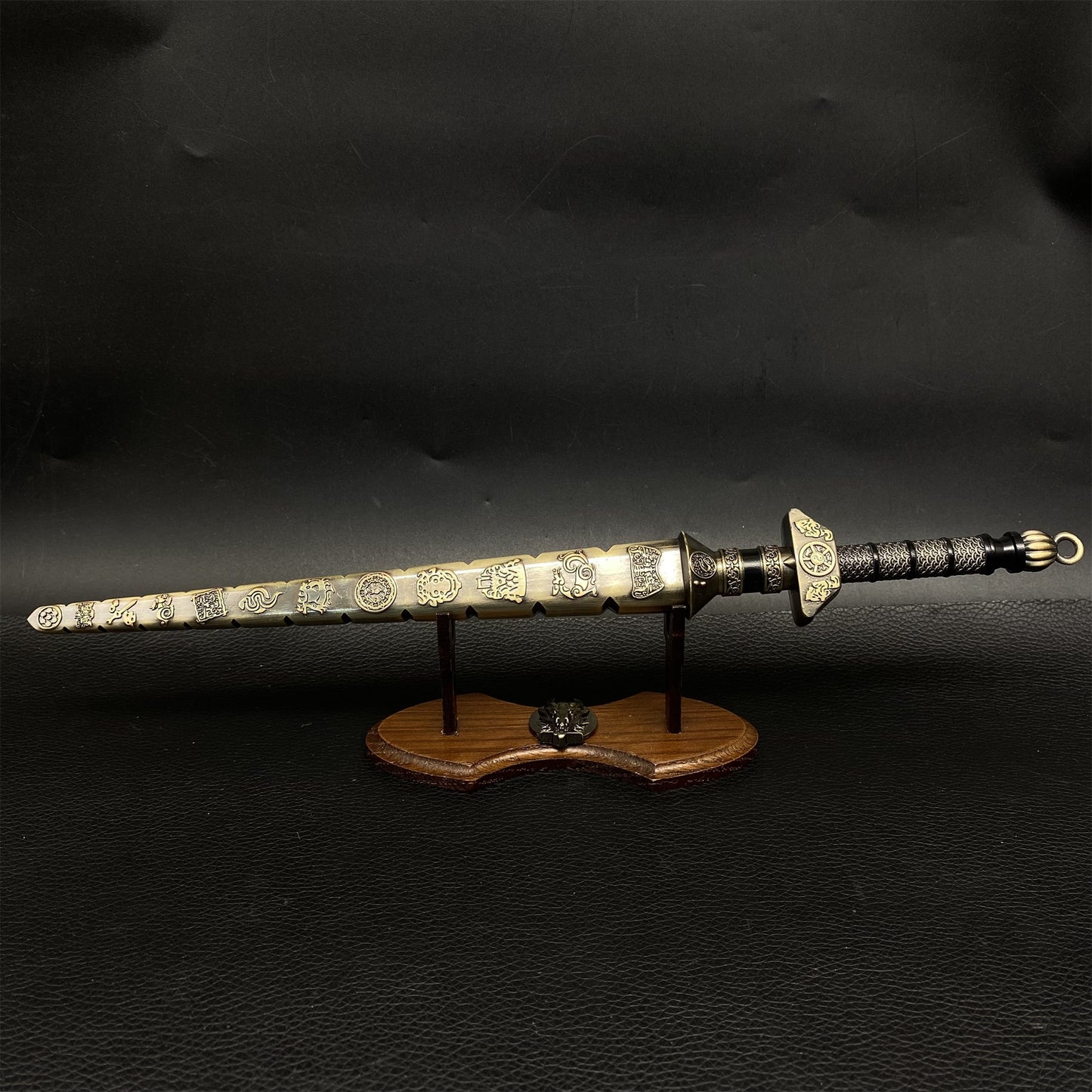 Cold Weapon Demon-Subduing Breaker Metal Mini Replica