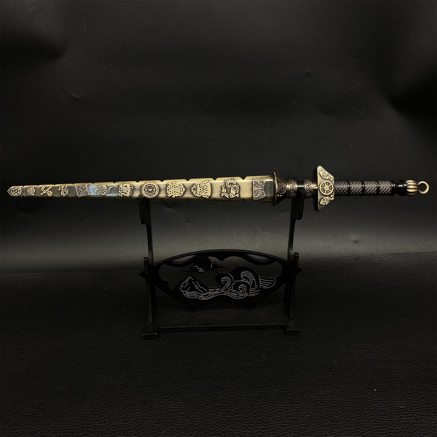 Cold Weapon Demon-Subduing Breaker Metal Mini Replica