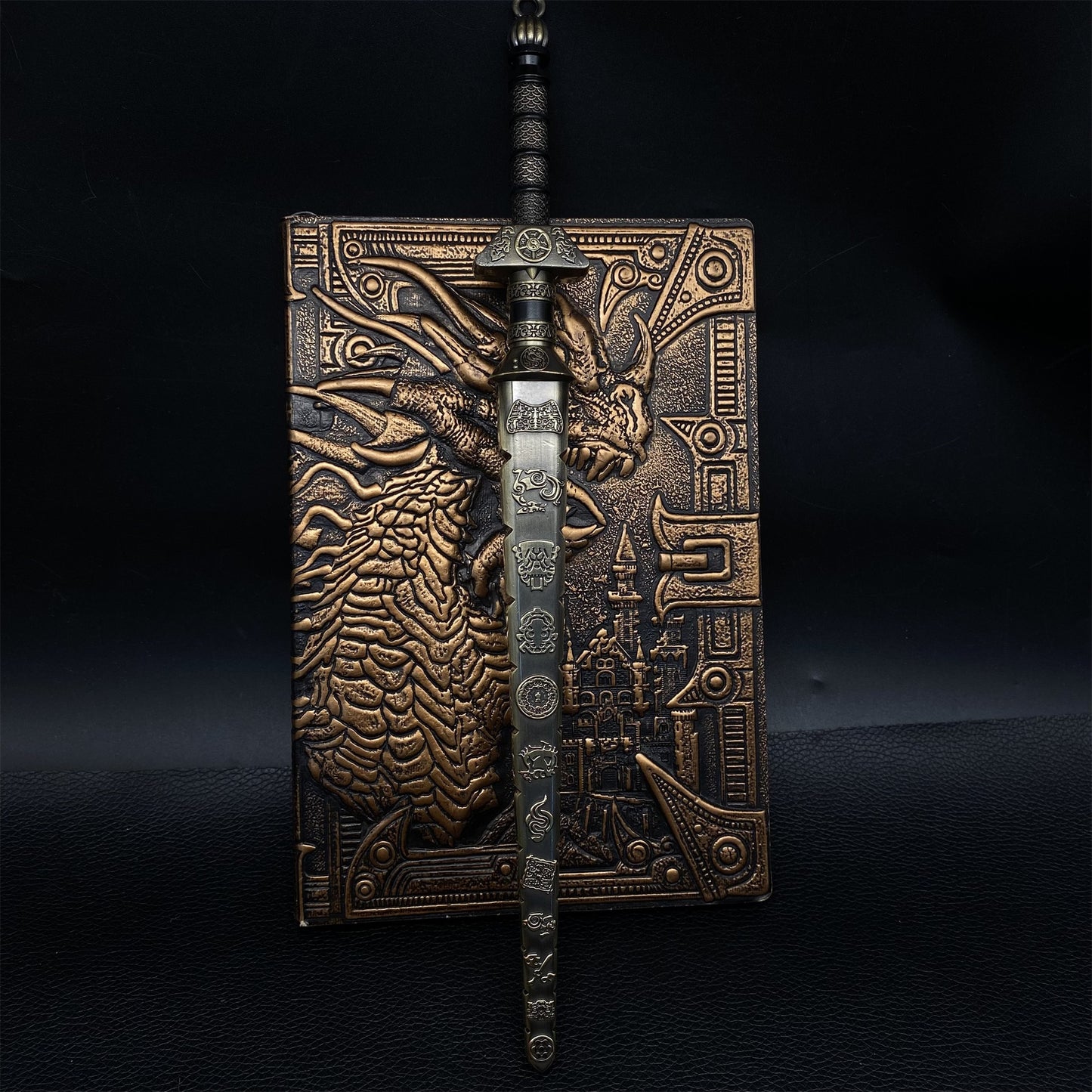 Cold Weapon Demon-Subduing Breaker Metal Mini Replica