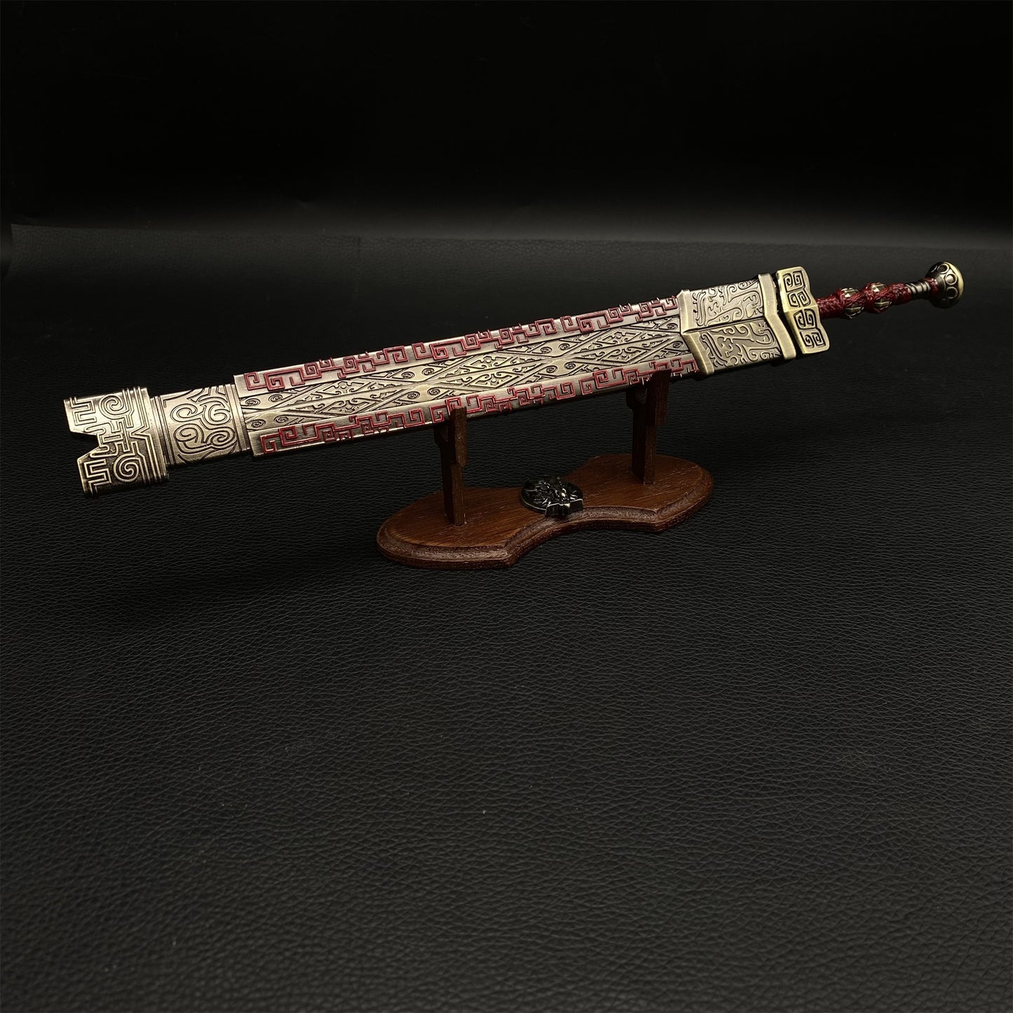 Naraka: Bladepoint Game Peripherals Ding Qin Sword Metal Craft Weapon