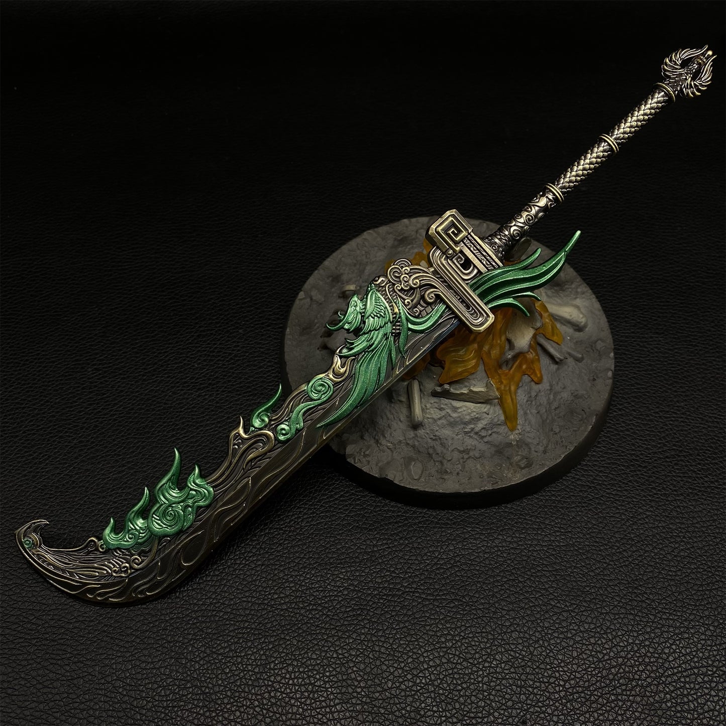 Dragon Sparrow Broad Knife Metal Mini Replica