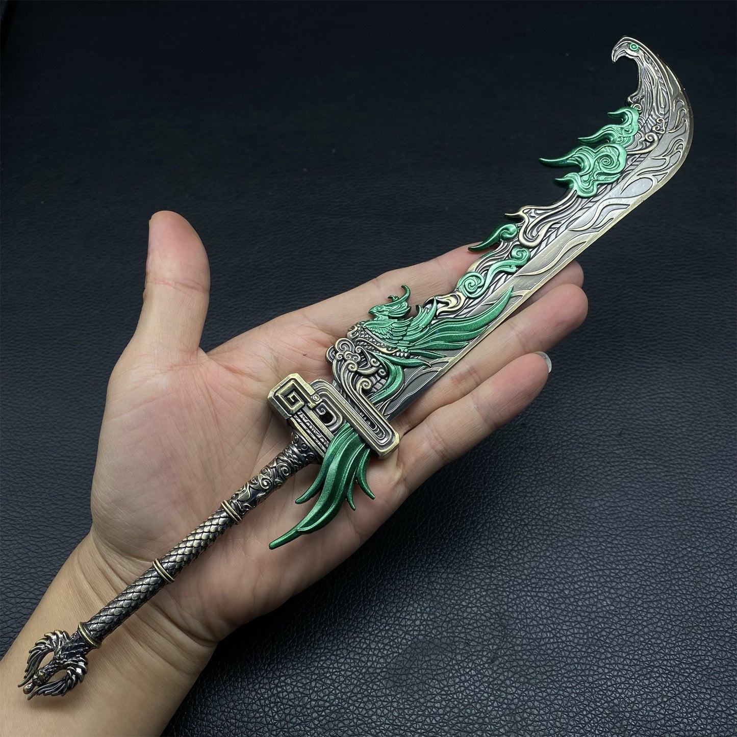Dragon Sparrow Broad Knife Metal Mini Replica