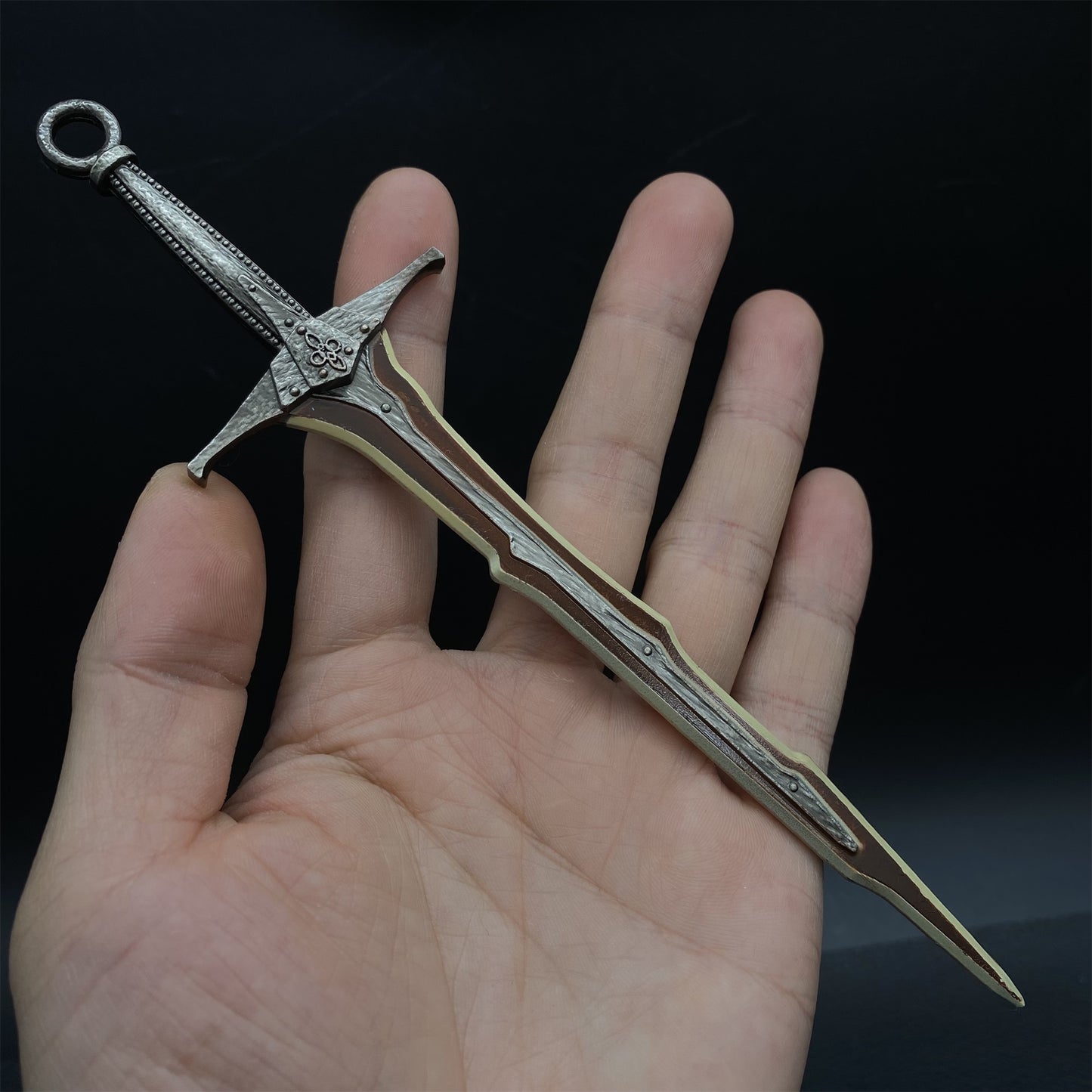 Dragonbone Greatsword Metal Miniature Gift Box