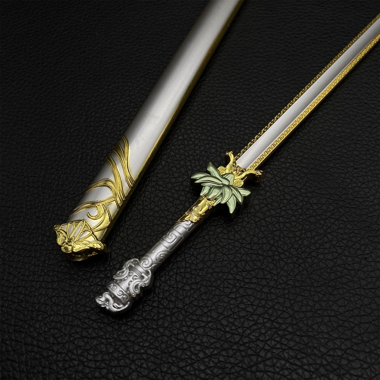 Dust-free Sword Metal Replica
