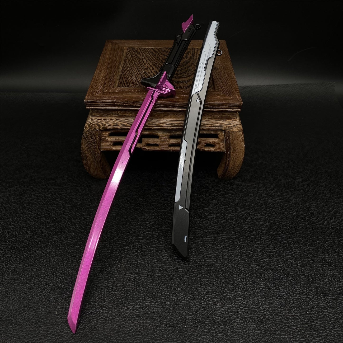 Metal  EX.O Edge Sword Mini Replica Display Collection