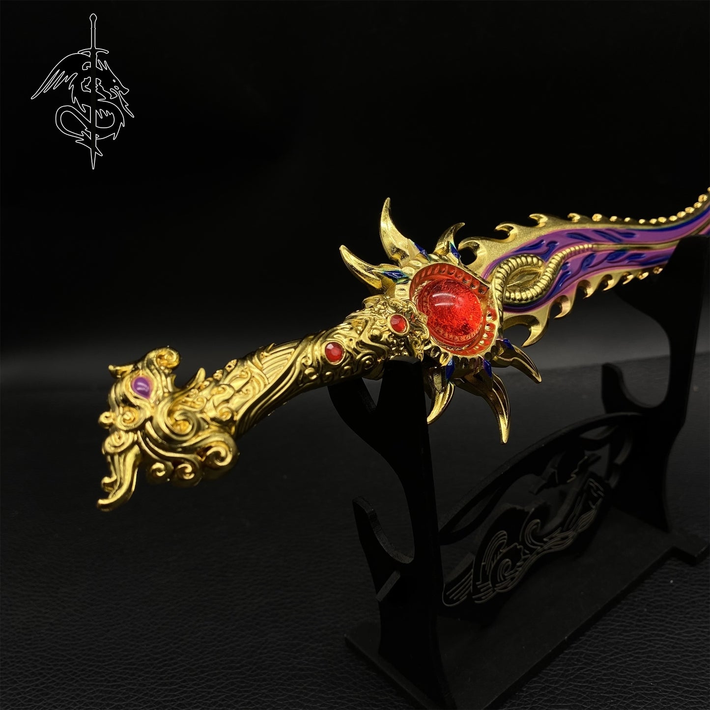NB Game Peripherals Eternal Eternity Fang of Manticore Metal Prop