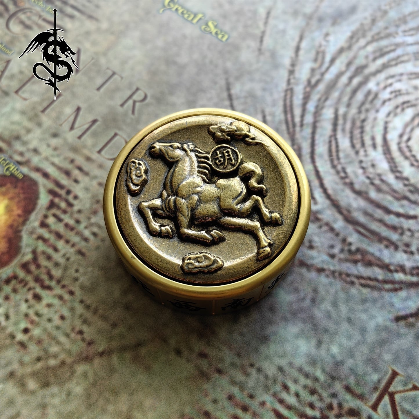Brass Rotating Fidget Spinner Fun Mahjong Decompression Toy