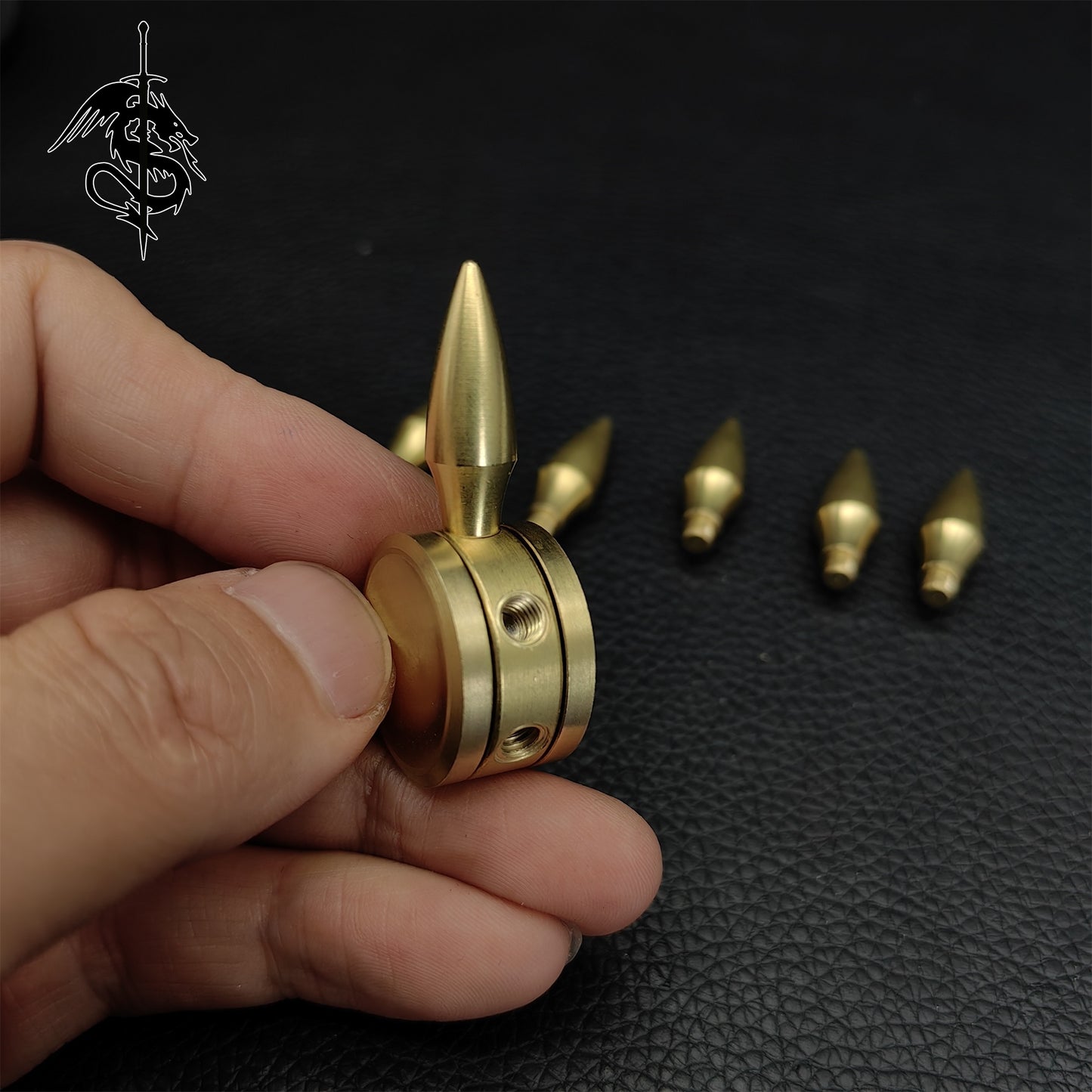 Brass Water Droplet And Sun Rotating Toy Fingertip Spinner