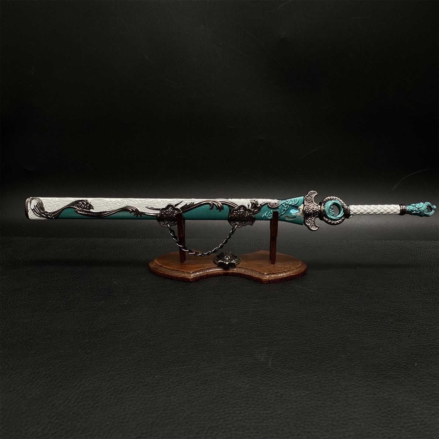 Anime Peripheral Sixteen Prefectures Flying Wave Sword Metal Replica