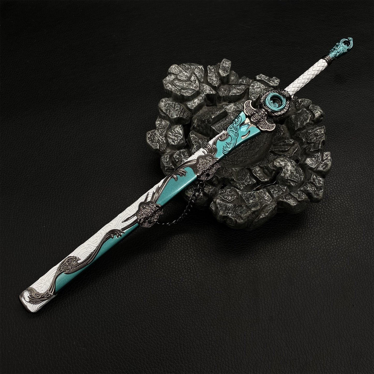 Anime Peripheral Sixteen Prefectures Flying Wave Sword Metal Replica