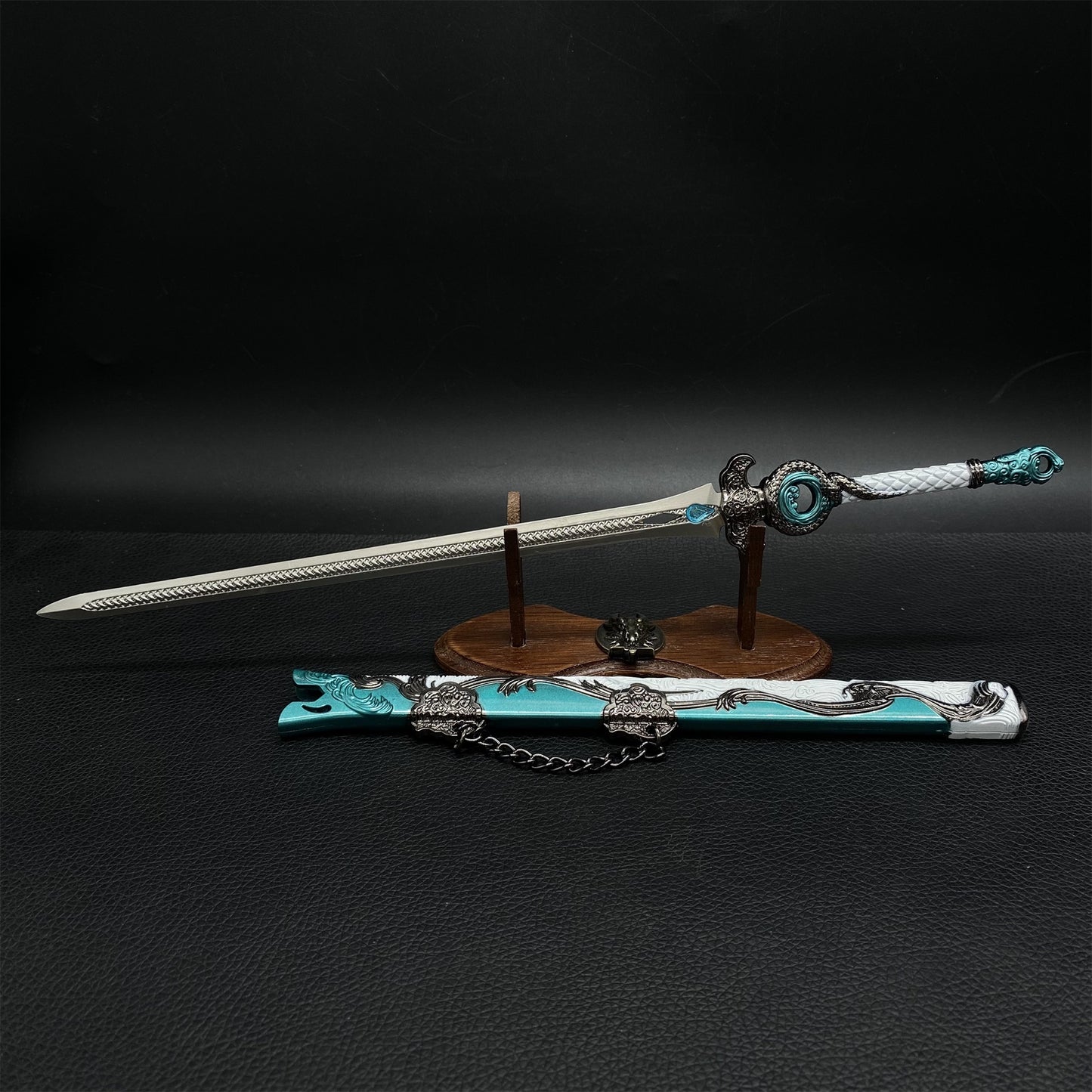 Anime Peripheral Sixteen Prefectures Flying Wave Sword Metal Replica
