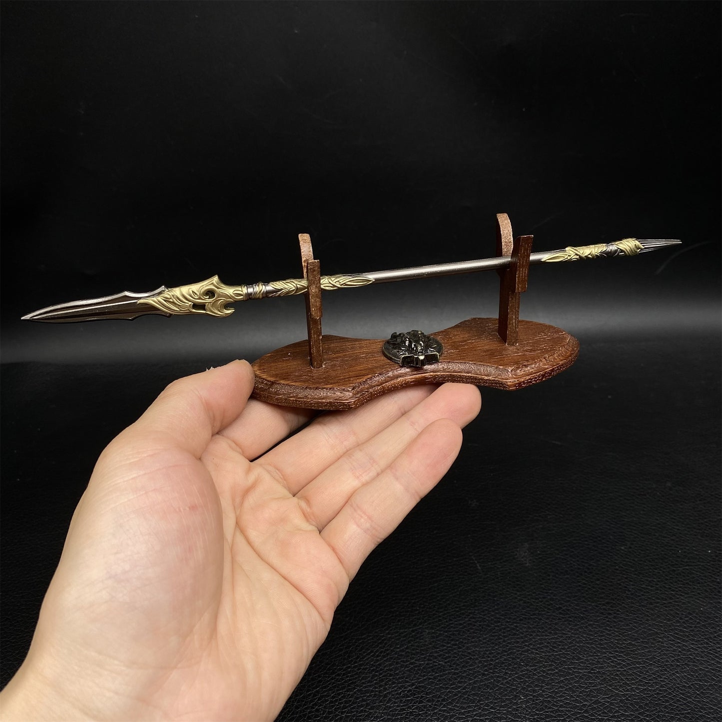 Guardians of The Dafeng Spear Metal Miniature