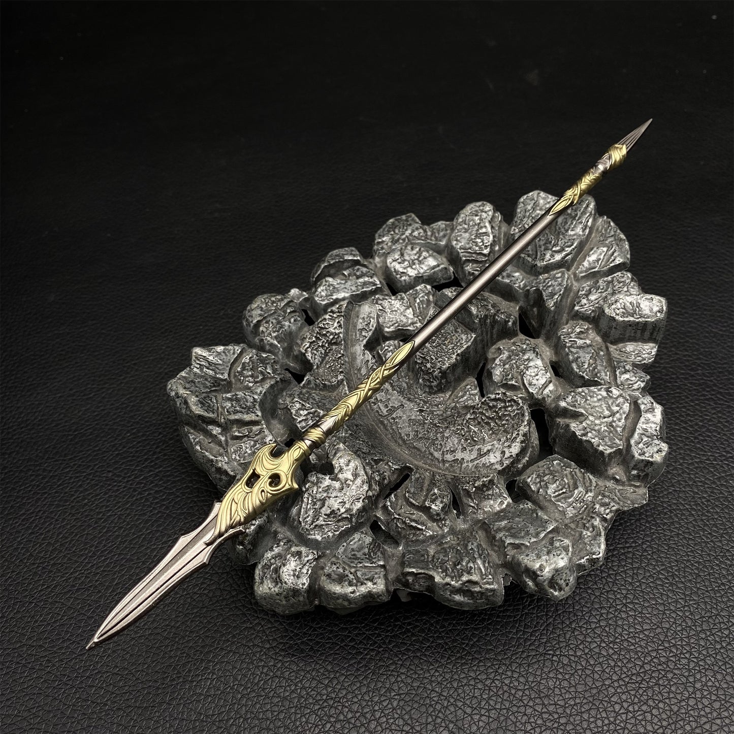 Guardians of The Dafeng Spear Metal Miniature