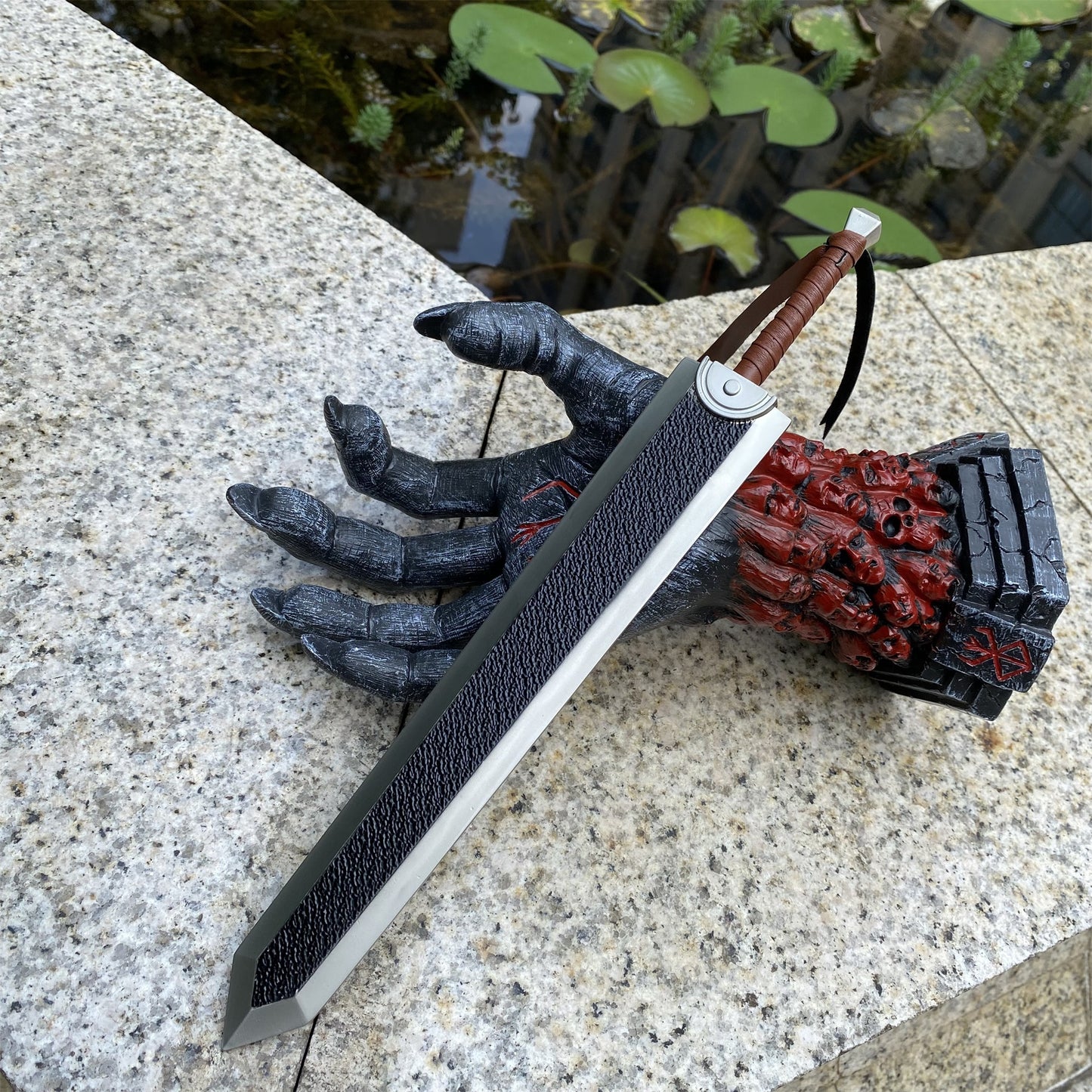 Guts Sword Replica Dragon Slayer Metal Miniature