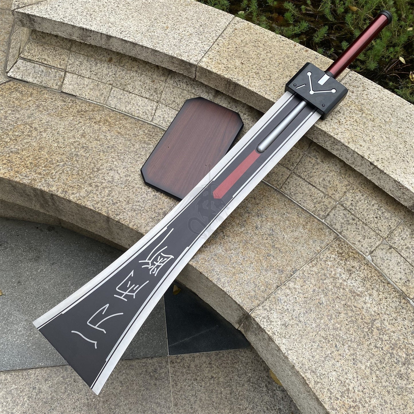 Life-size Hardedge Sword Metal Replica