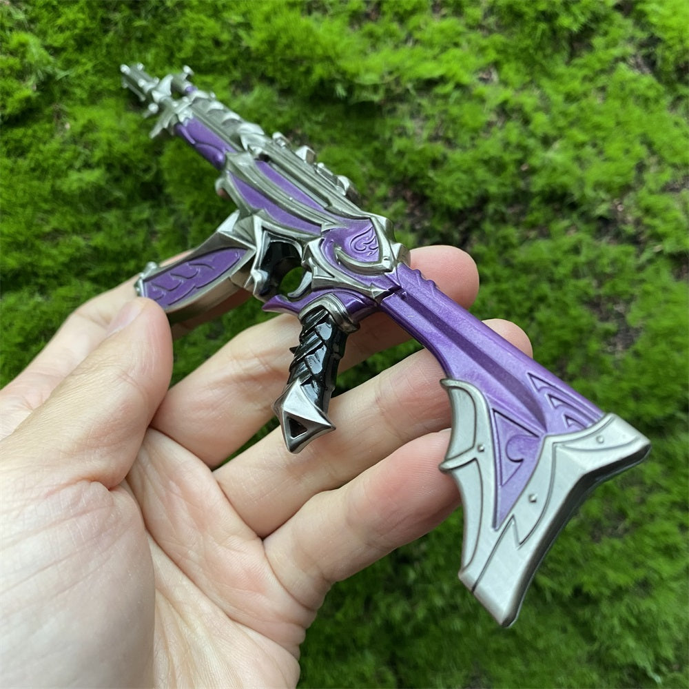 Metal Tiny Purple Reaver Vandal Rifle Gun Model