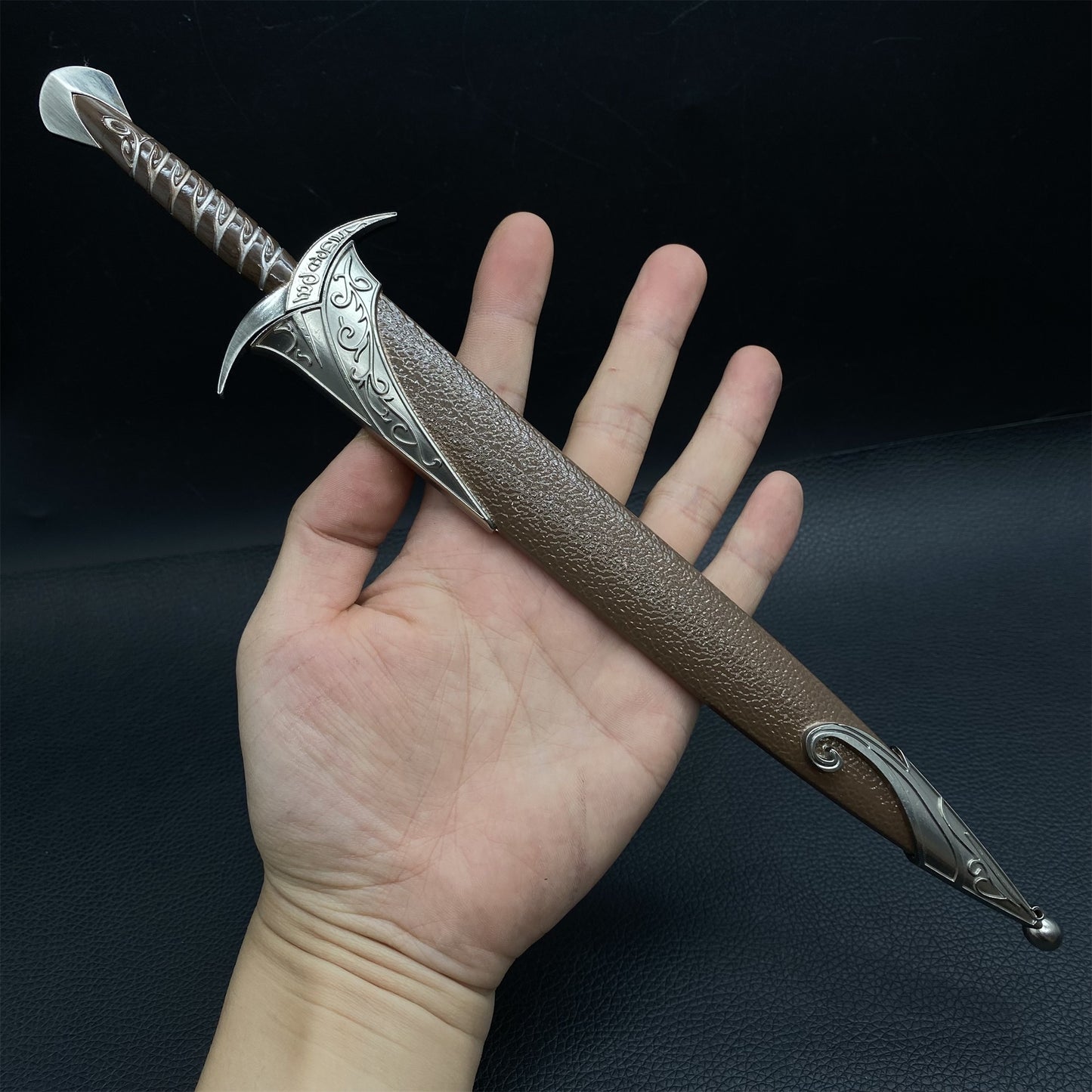 30CM Metal Bilbo Baggins Sting Sword