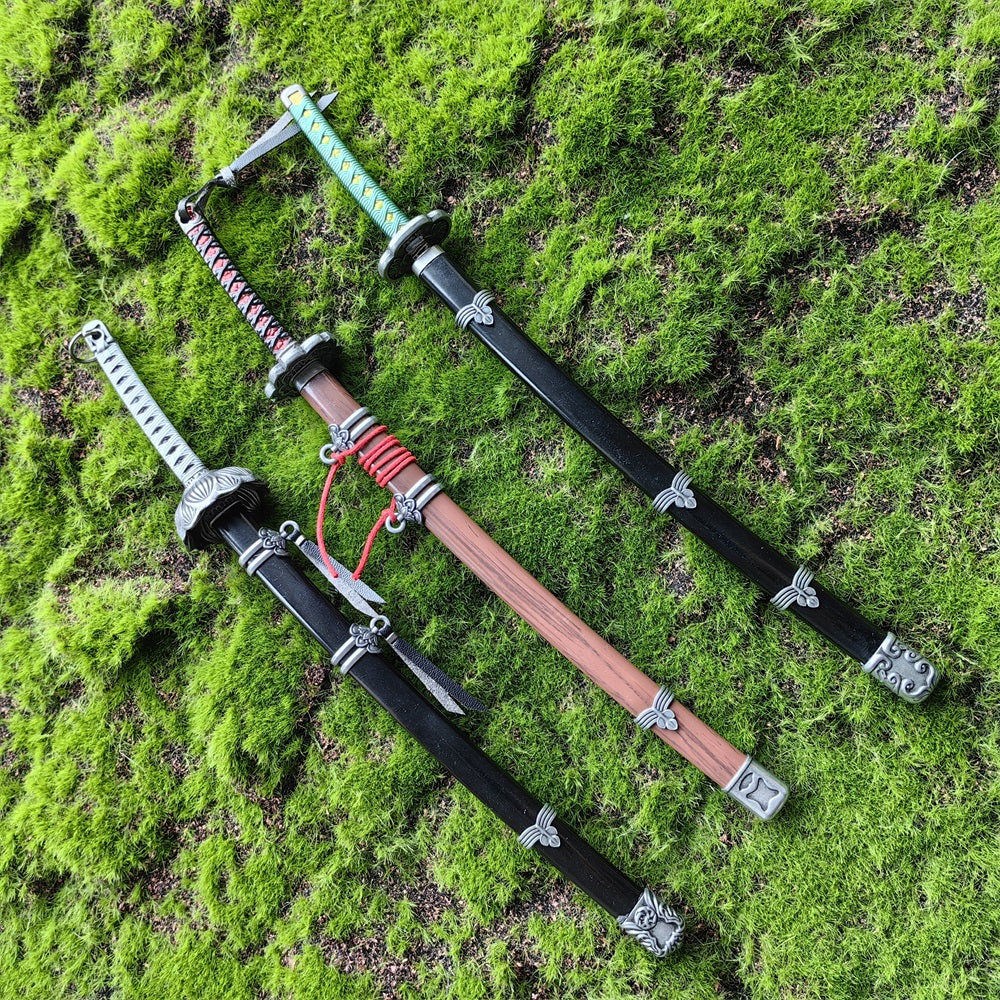 Game Katana Set: Kusabimaru, Gracious Gift of Tears, Black Mortal Blade