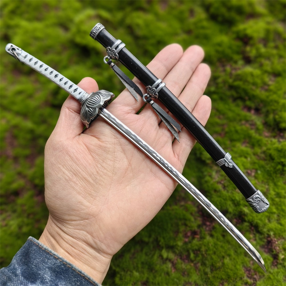 Game Katana Set: Kusabimaru, Gracious Gift of Tears, Black Mortal Blade