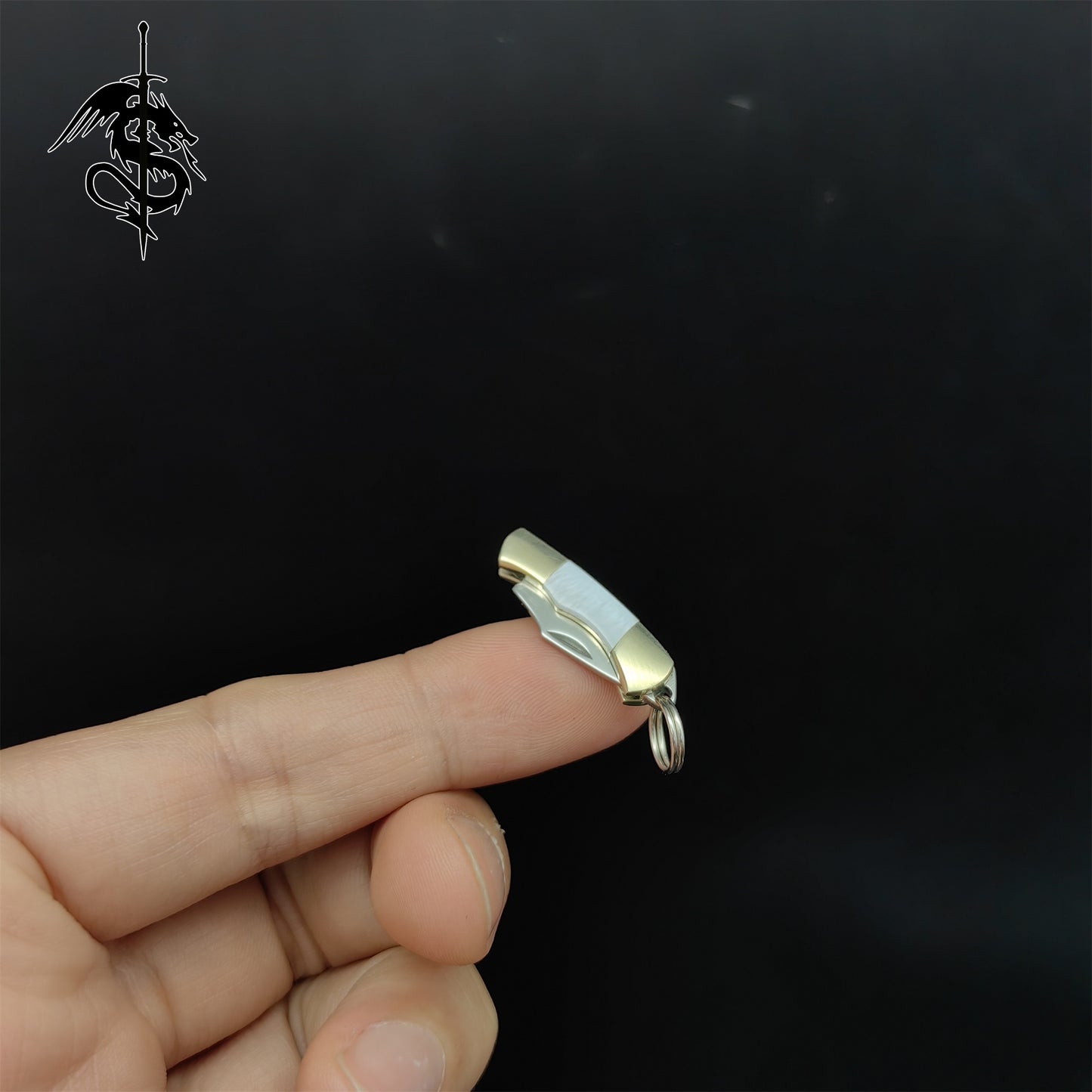 Multi-Functional Mini Open-Box Knife Mosquito Knife 4.4CM/1.7"