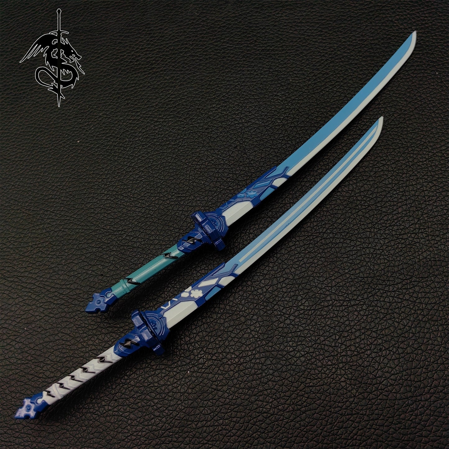 Dual Katana Miniature Figure Weapon