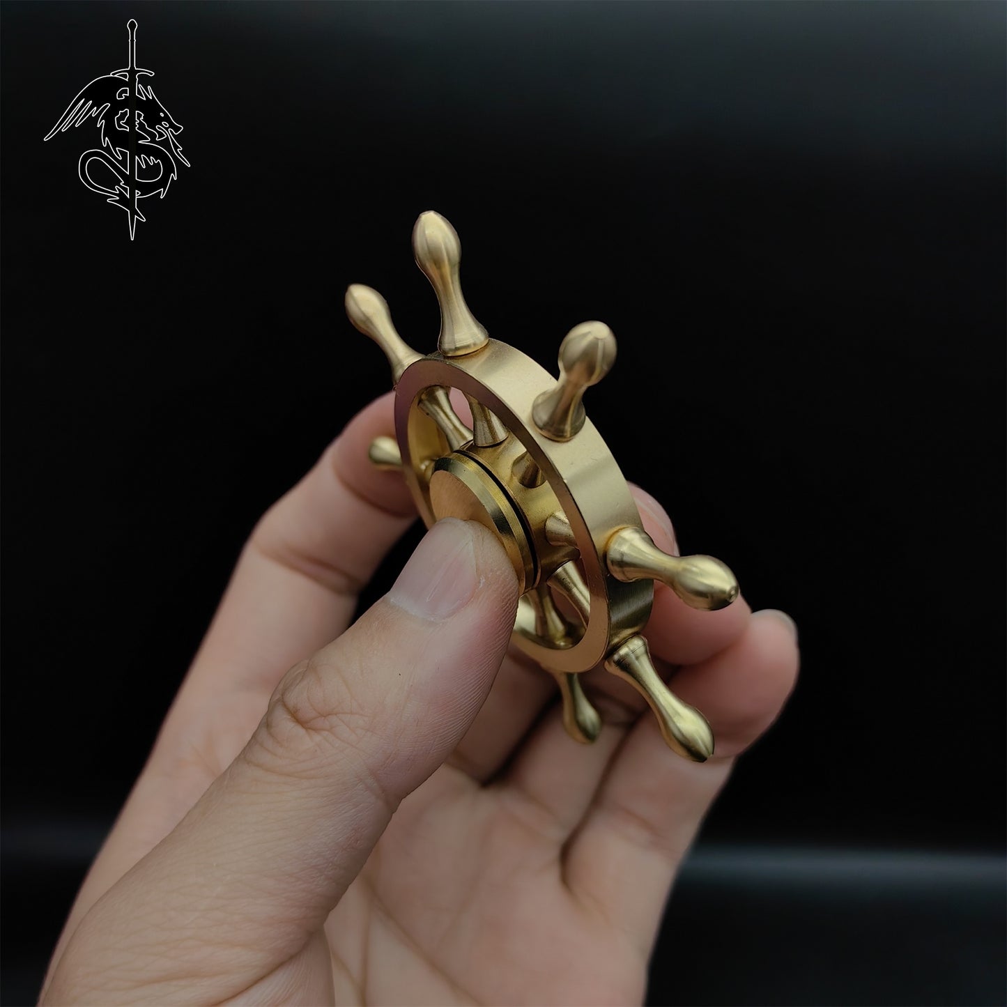 Brass Rotating Rudder Toy Fingertip Spinner
