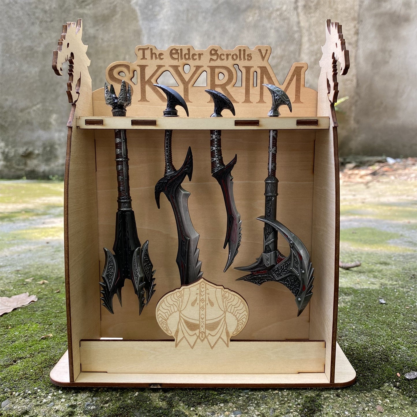 Skyrim Daedric Weapons 4 PCS With 3D Wooden Stand